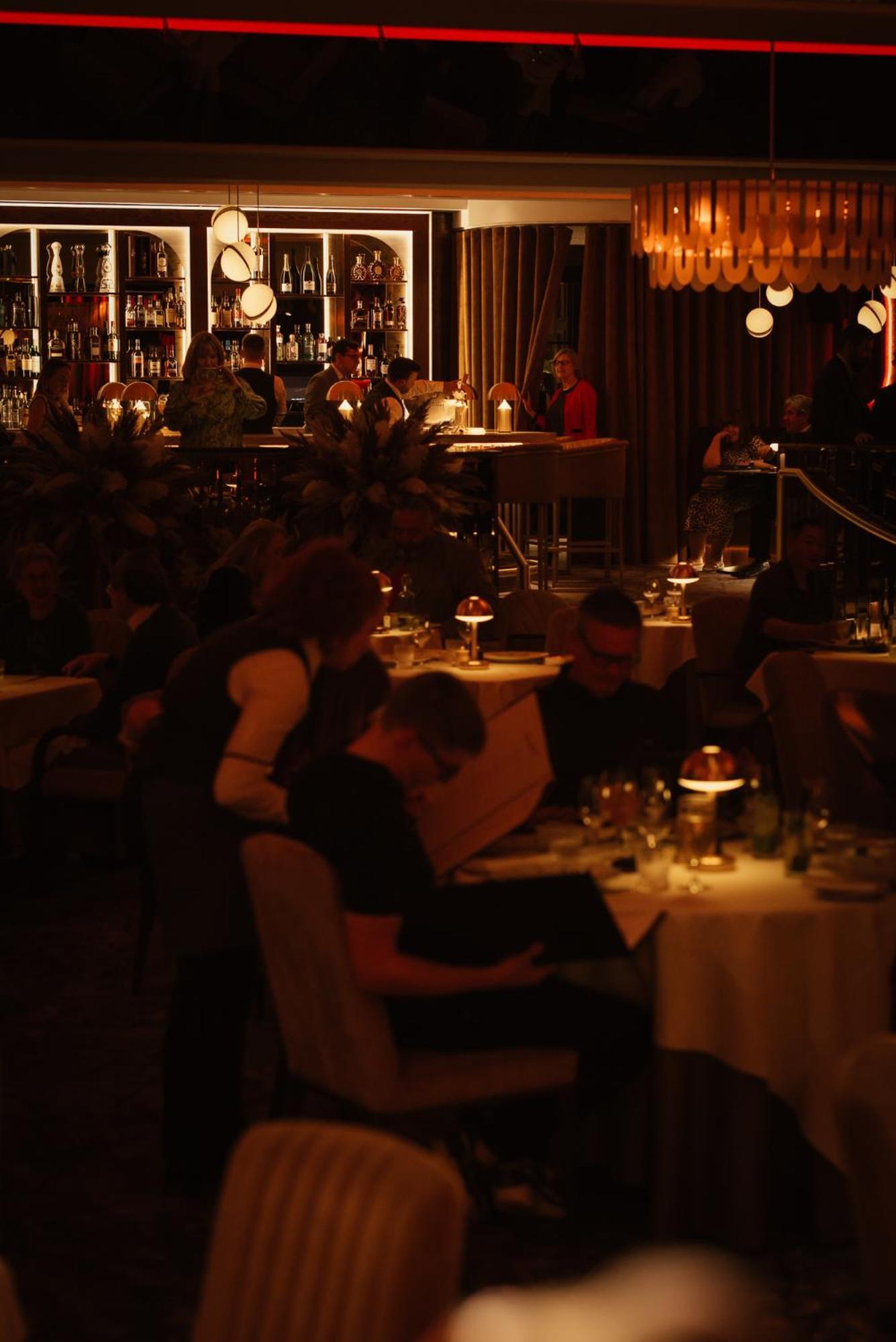 Crossbasket Castle & Restaurant High Blantyre